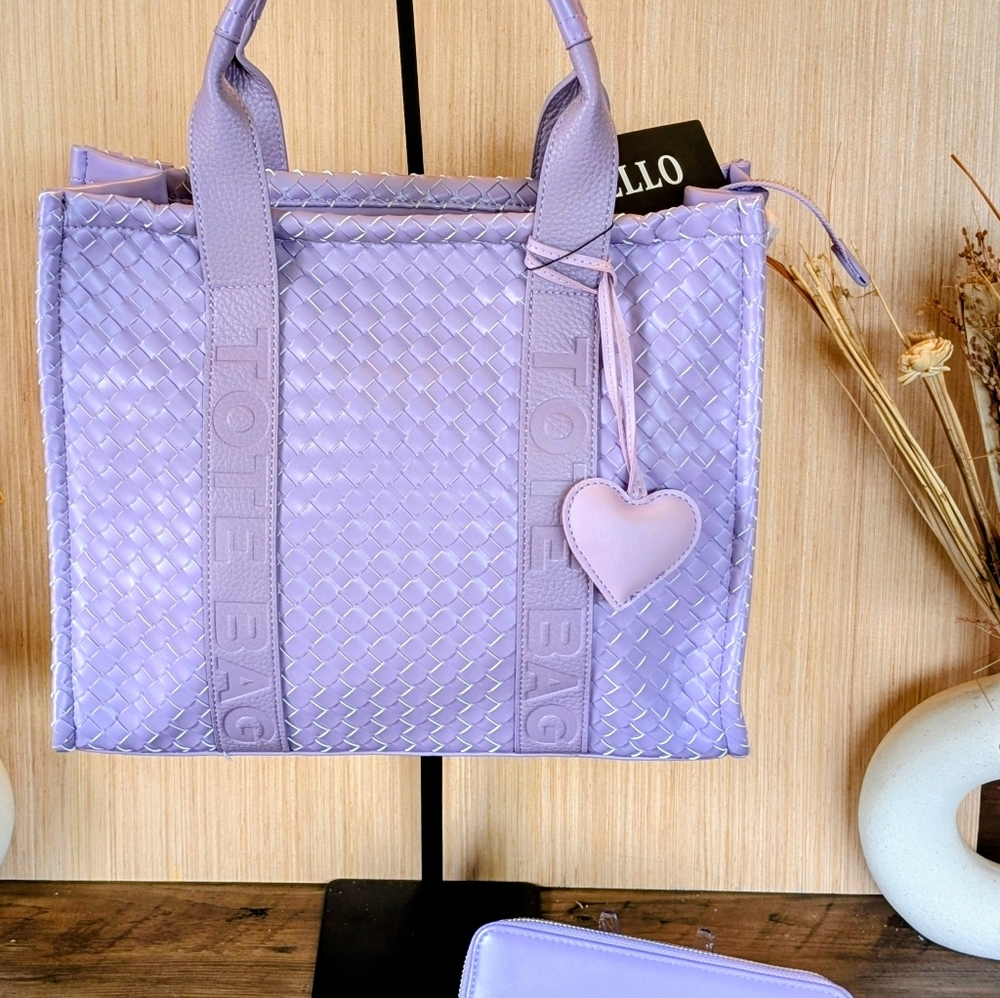 Large Square Woven Tote Bag W/Matching Wallet And Heart Charm 💜 Lavender